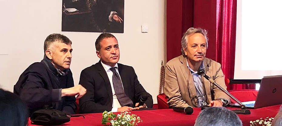 Italien-WEin-Kampanien-Taurasi-Pressekonferenz mit Piero Mastroberardino